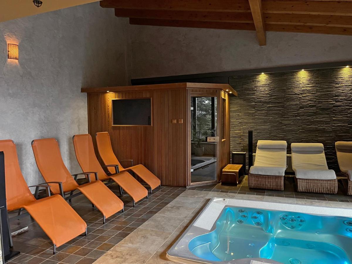 Bazalt Wellness Villa Harghita-Bai Exterior photo
